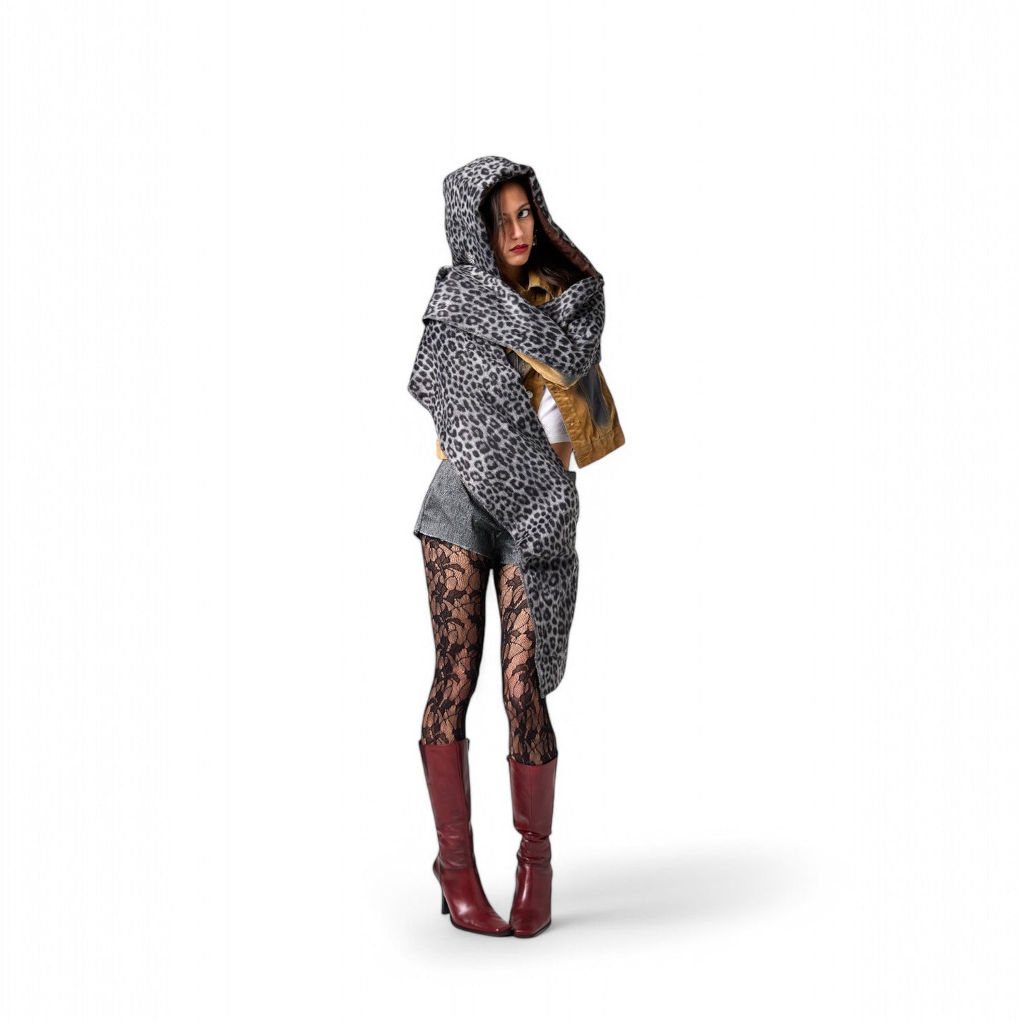 Rei's "Eclipse" Hooded Scarf